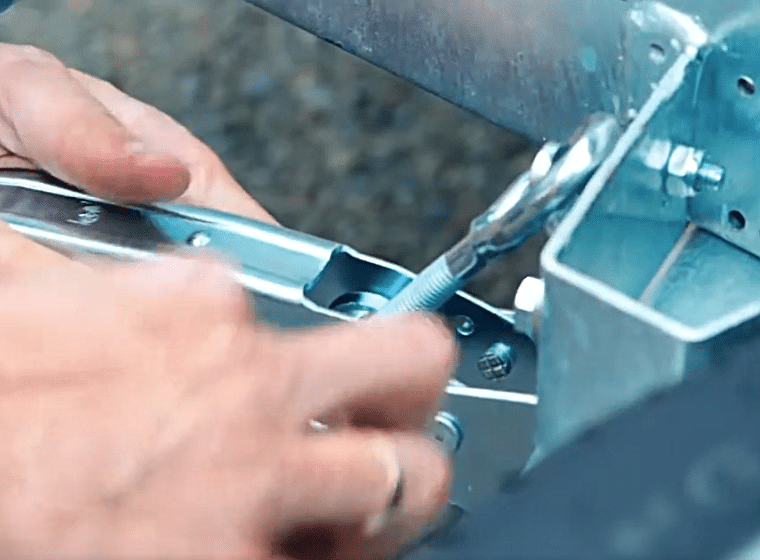 CARKEEPER 4820/2 2,7T, STANDSCHIENEN, Zweiachser, Autotransporter mit Kippfunktion, Temared, 2700 kg• – Bild 9