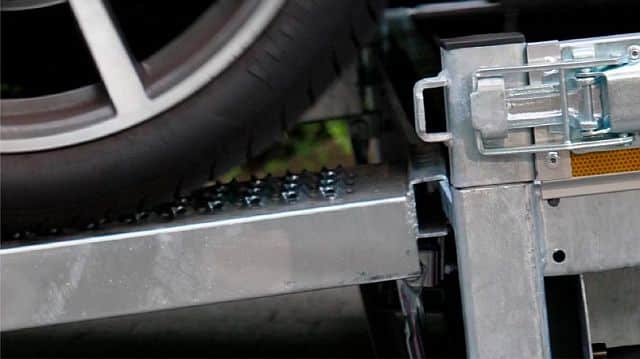 Eduard Maschinentransporter 606 x 200 cm 3000 kg Kippsystem mit Auffahrklappe• – Bild 3